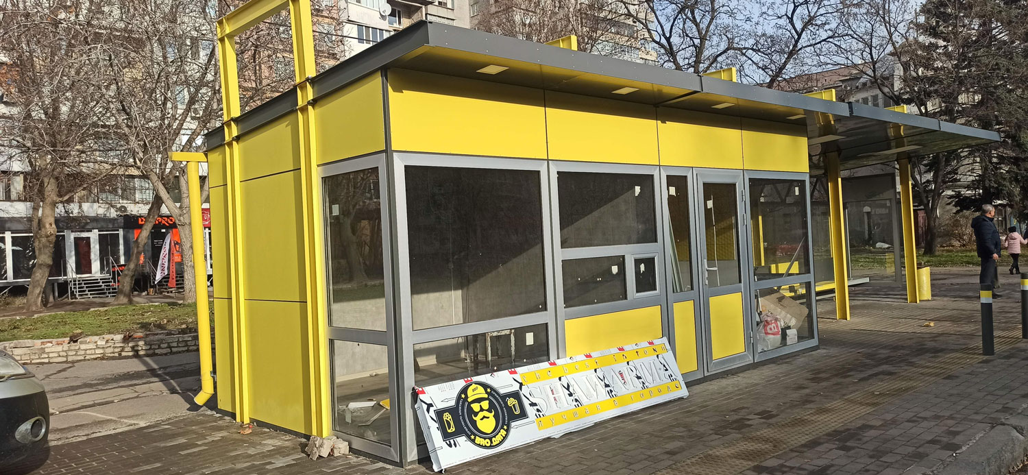 Установка и подклбчение вывески из композита для шаурмы