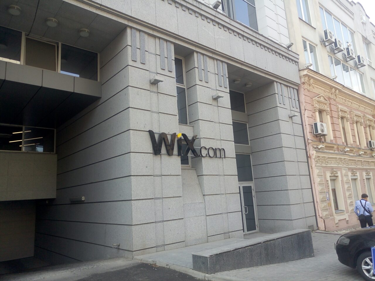 Процесс согласования вівески WIX